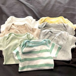 0-3 month Cloud Island Short-sleeve Onesies